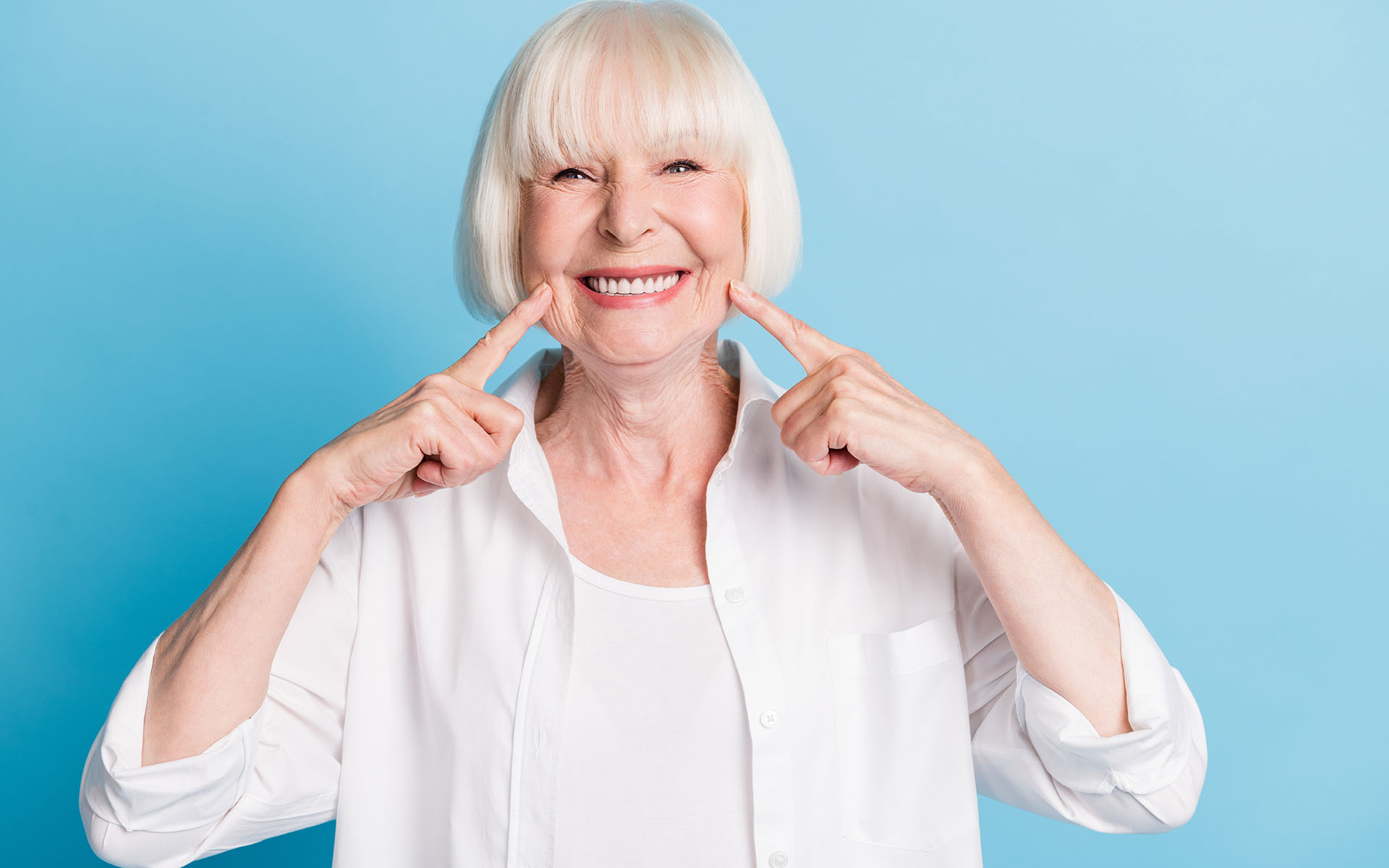 What is a prosthetic tooth?